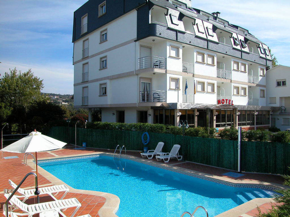 Hotel Pineiro 2 Estrellas Superior А-Лансада Экстерьер фото